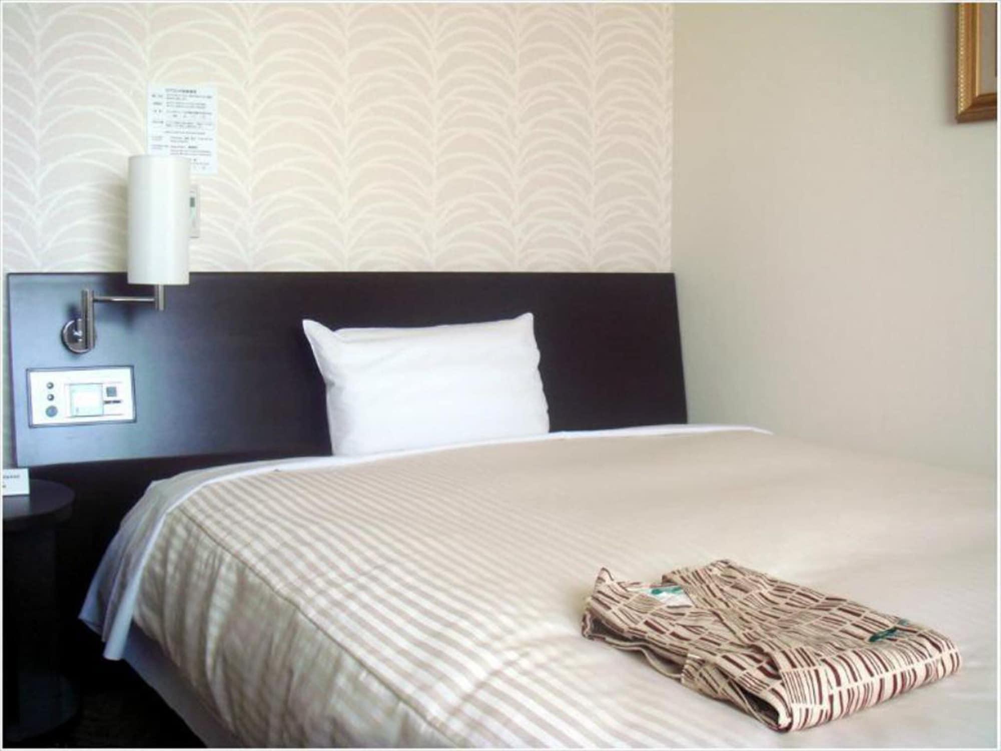 Hotel Route-inn Ekimae 3*